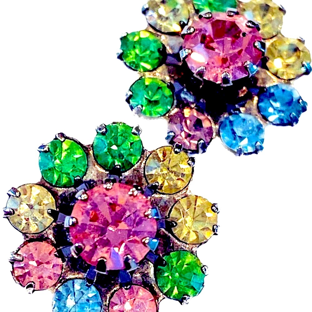Vintage 90s Pastel rhinestone jacket stud earrings Barbiecore Barbie pink